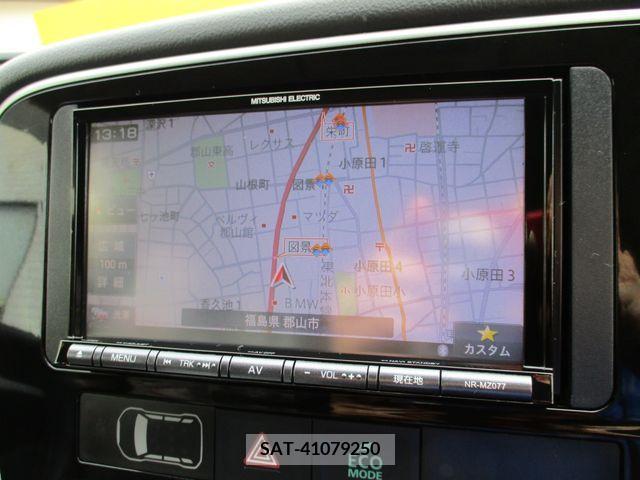 Mitsubishi OUTLANDER PHEV 2013-02 201532-9