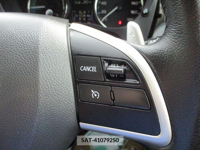 Mitsubishi OUTLANDER PHEV 2013-02 201532-13