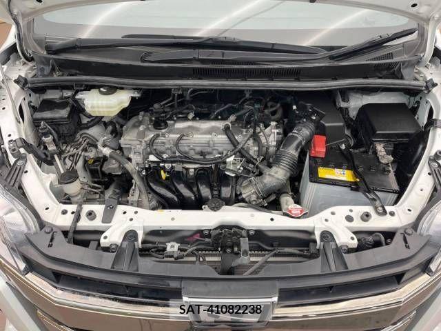 Toyota NOAH 2020-10 205767-18