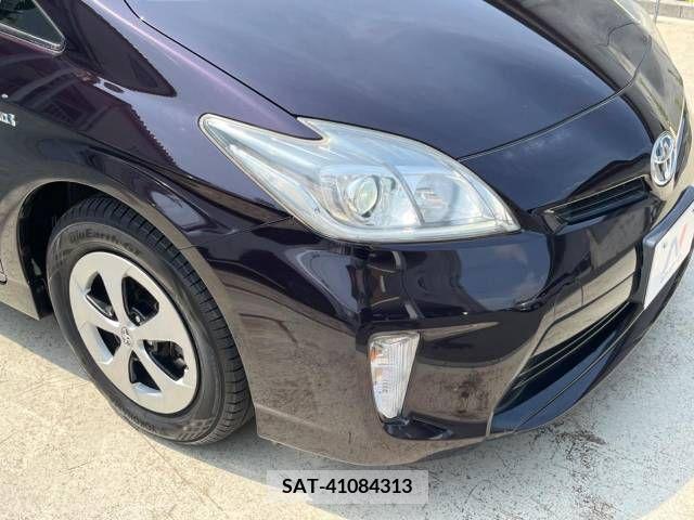 Toyota PRIUS 2012-09 366646-18