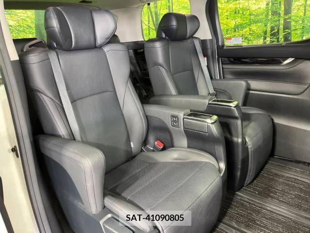 Toyota ALPHARD 2020-04 213058-10