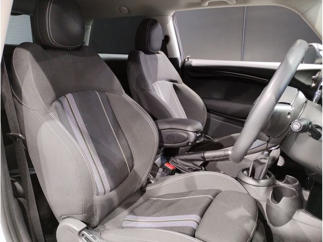 Bmw MINI 2020-03 789-11