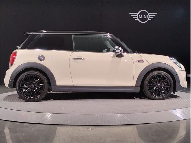 Bmw MINI 2020-03 789-6
