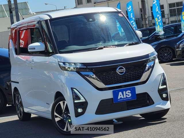 Nissan ROOX 2022-08 363116-1