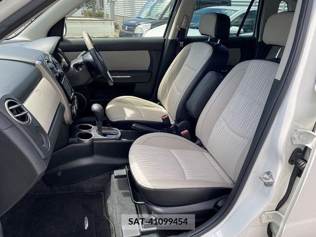 Mazda VERISA 2012-03 289391-12