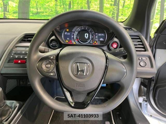 Honda S660 2021-10 283975-11
