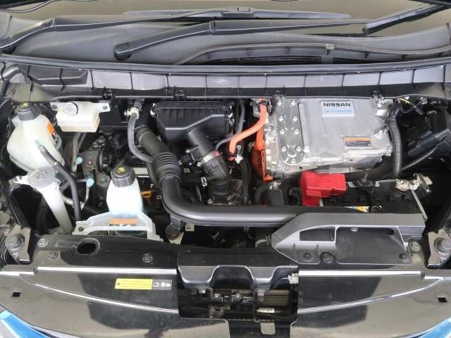 Nissan SERENA 2019-02 189935-19
