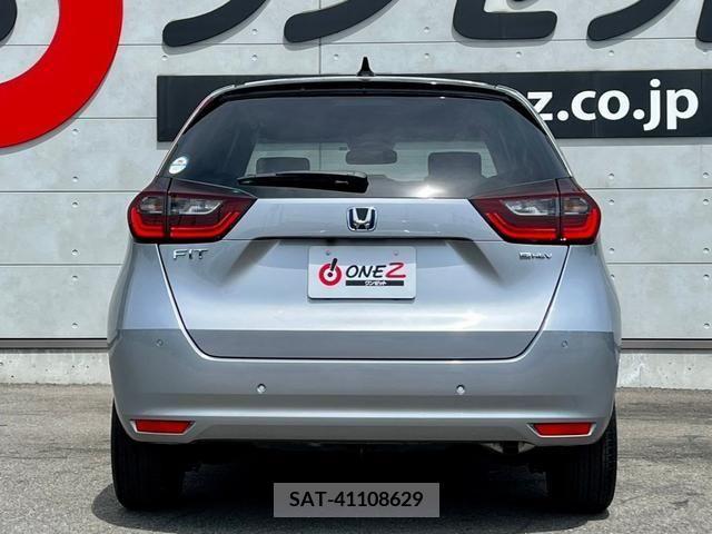 Honda FIT 2021-08 304252-1
