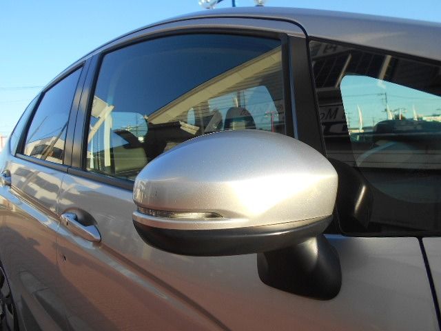 Honda FIT HYBRID 2014-08 188569-24