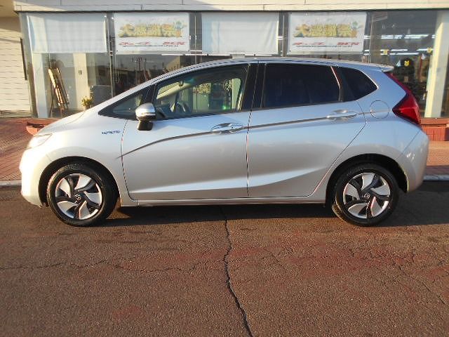 Honda FIT HYBRID 2014-08 188569-21