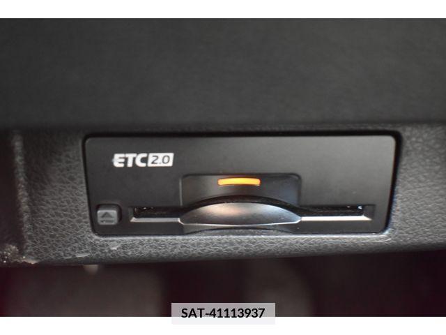 Nissan LEAF 2021-02 335691-7