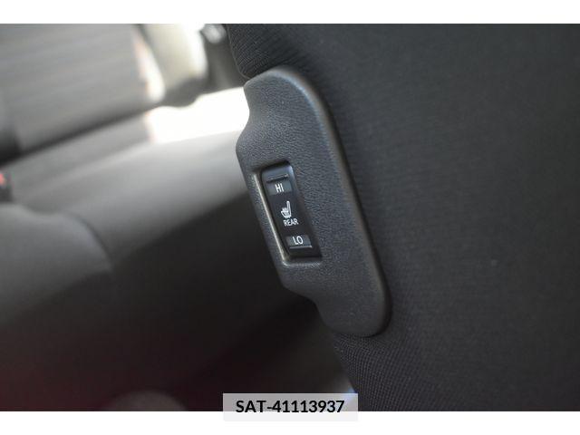 Nissan LEAF 2021-02 335691-9