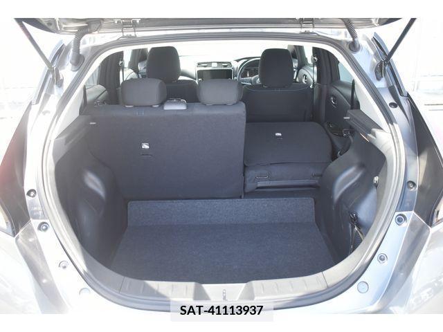 Nissan LEAF 2021-02 335691-19