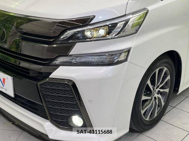 Toyota VELLFIRE 2016-10 332675-13