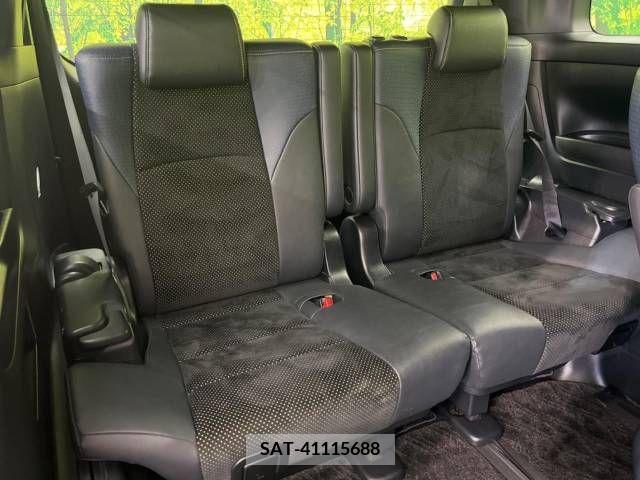 Toyota VELLFIRE 2016-10 332675-10