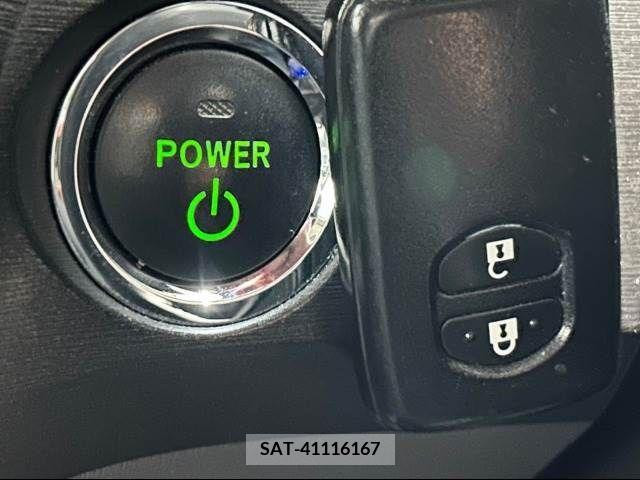 Toyota PRIUS 2011-01 225502-8
