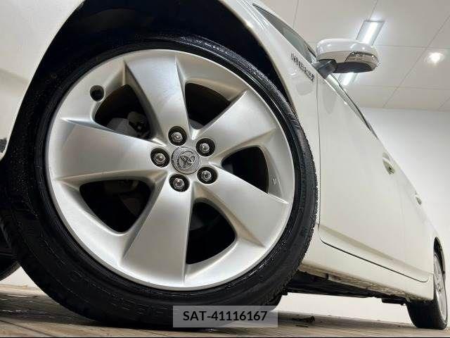Toyota PRIUS 2011-01 225502-18