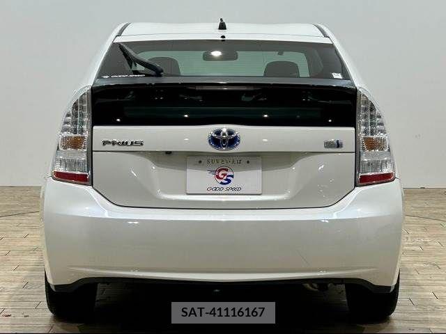 Toyota PRIUS 2011-01 225502-13