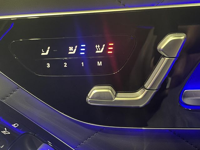 Mercedes Benz S-CLASS 2022-12 22370-17
