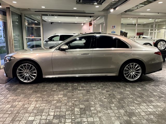 Mercedes Benz S-CLASS 2022-12 22370-5
