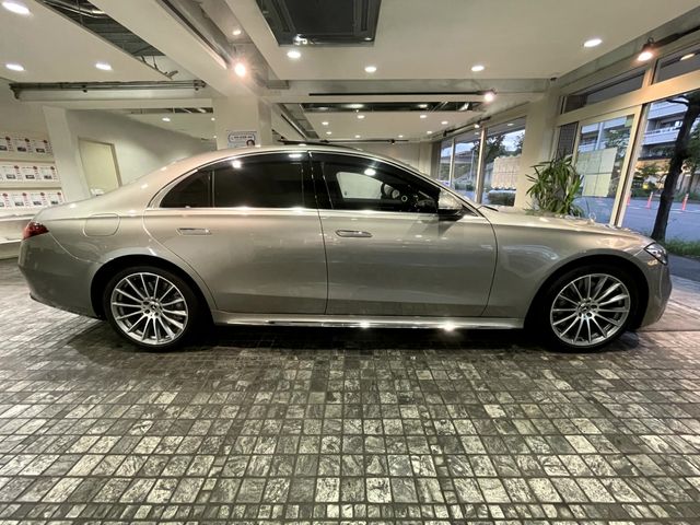 Mercedes Benz S-CLASS 2022-12 22370-4