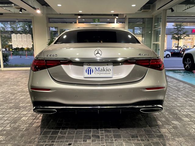 Mercedes Benz S-CLASS 2022-12 22370-6
