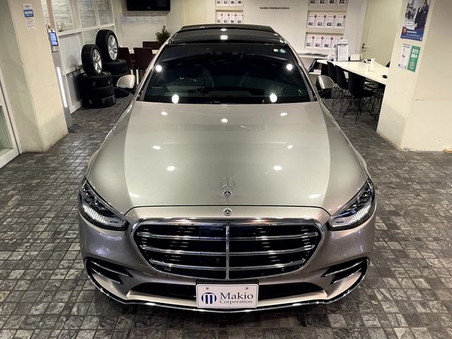 Mercedes Benz S-CLASS 2022-12 22370-1