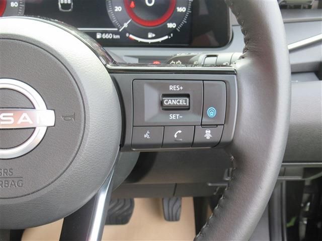 Nissan AURA 2022-04 195241-21