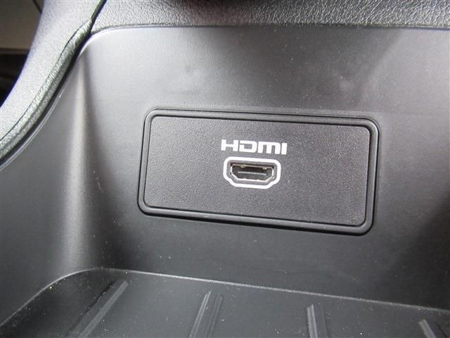 Nissan AURA 2022-04 195241-23