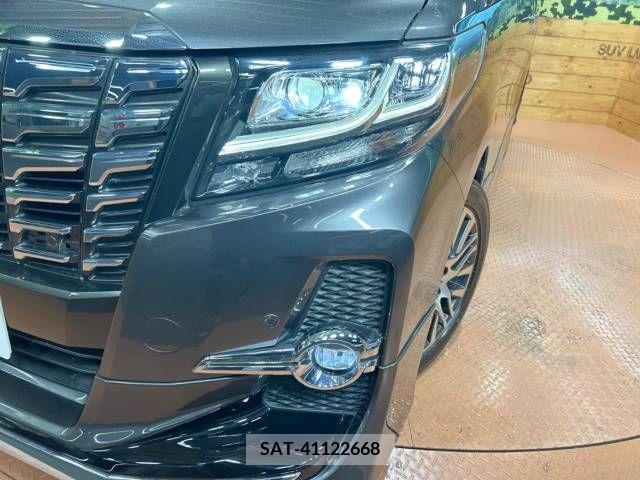 Toyota ALPHARD 2016-11 279773-13