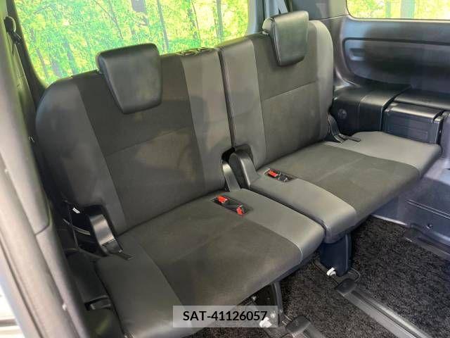 Toyota NOAH 2019-09 380357-10