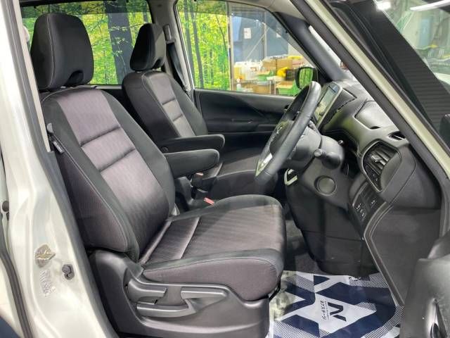 Nissan SERENA 2018-12 190499-9