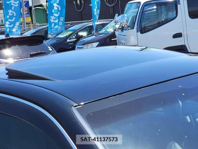 Toyota CROWN SEDAN 2015-08 265052-3