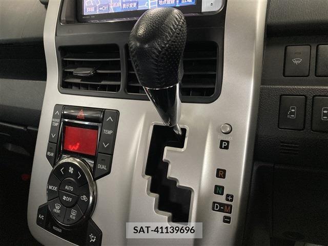 Toyota VOXY 2011-05 321394-26