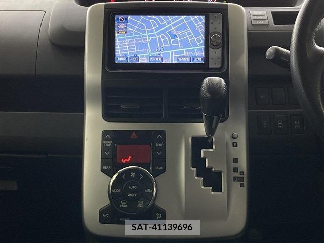 Toyota VOXY 2011-05 321394-15