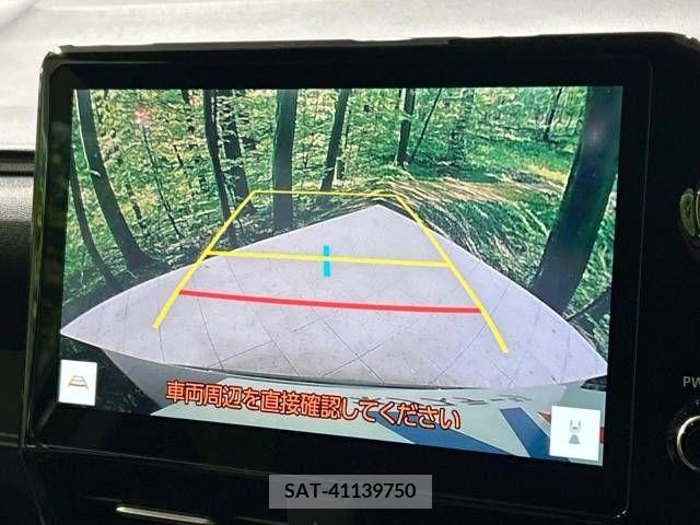 Toyota VOXY 2023-04 208125-3