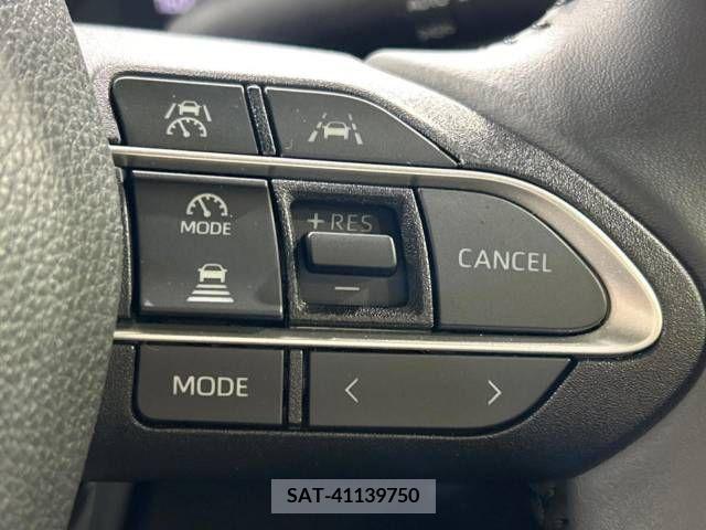 Toyota VOXY 2023-04 208125-4