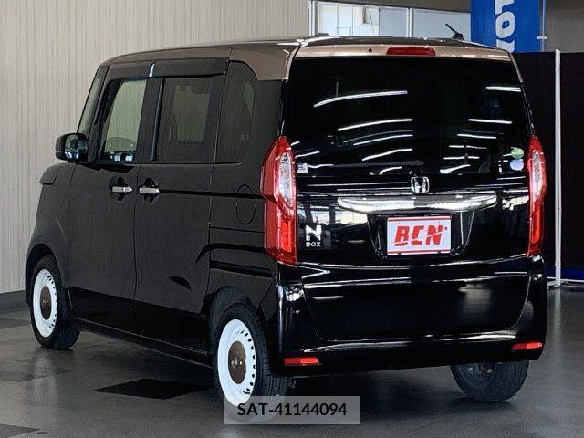 Honda N BOX 2019-05 204688-8