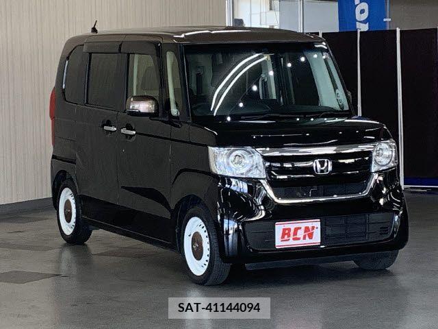 Honda N BOX 2019-05 204688-6
