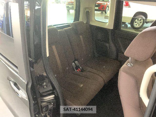 Honda N BOX 2019-05 204688-3