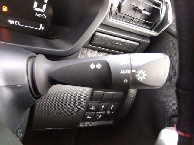 Daihatsu ROCKY 2021-03 189586-25