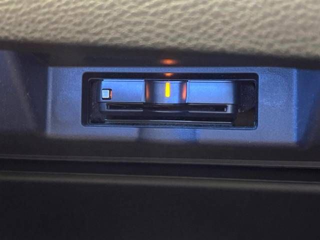 Toyota HARRIER 2018-01 7800-10