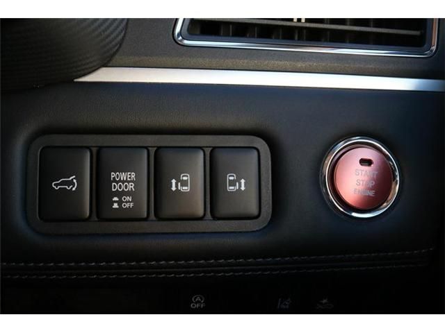 Mitsubishi DELICA D5 2019-05 15222-9