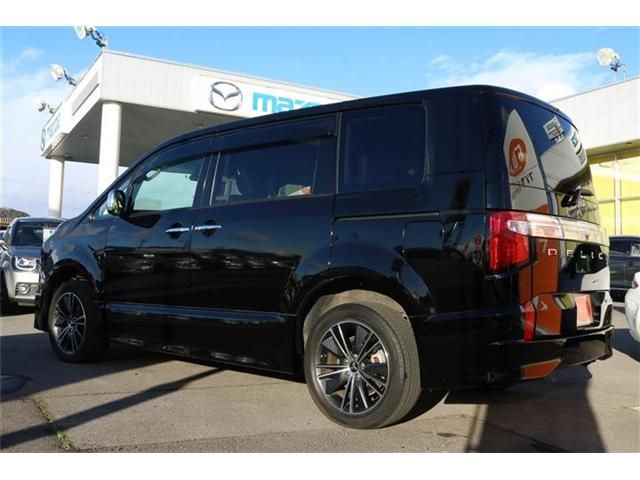 Mitsubishi DELICA D5 2019-05 15222-1
