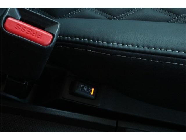 Mitsubishi DELICA D5 2019-05 15222-17