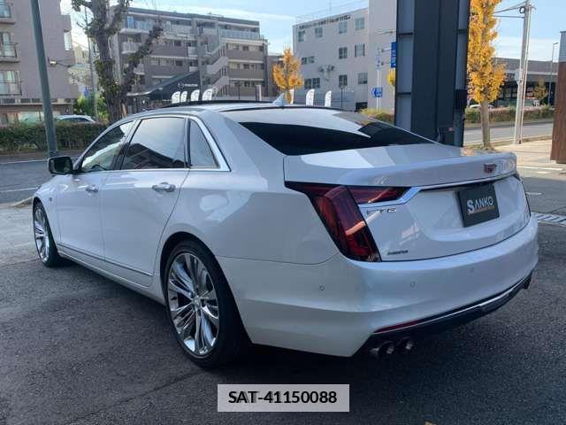 Cadillac CT6 2020-09 204748-11