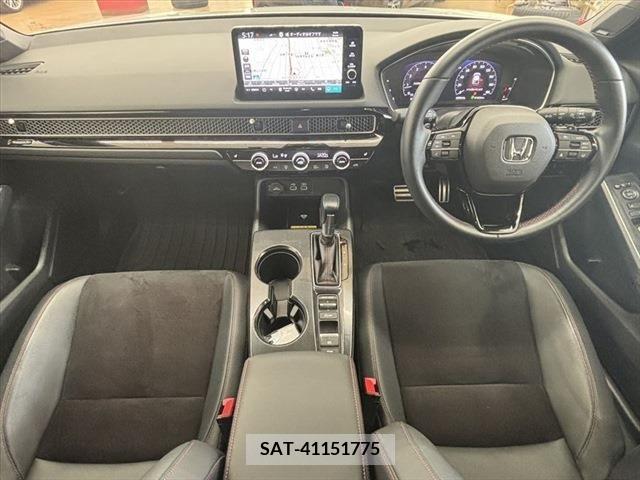Honda CIVIC 2022-02 302708-1