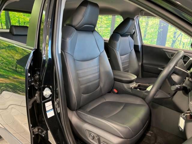 Toyota RAV4 2019-08 19830-8