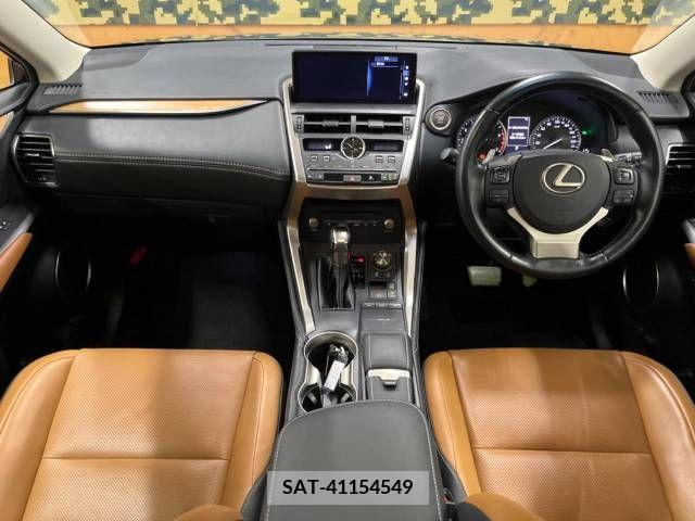 Lexus NX 2017-10 223857-1
