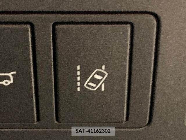 ROVER RANGE ROVER 2018-12 283836-8